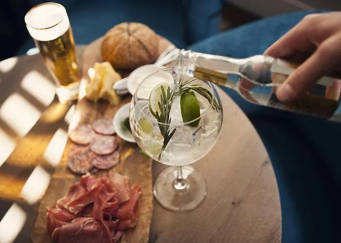 מלון Carlton Ambassador האג