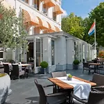Carlton Ambassador Hotel 4*