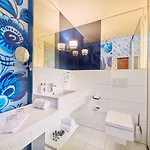 Hotel Carlton Ambassador 4*