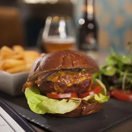 Carlton Ambassador 4* La Haya