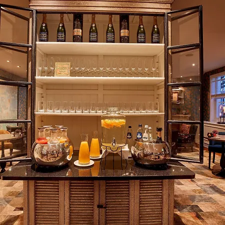 Carlton Ambassador 4* The Hague