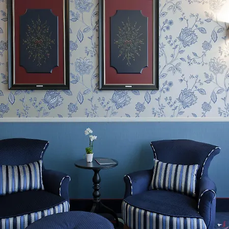 Carlton Ambassador 4* L'Aia