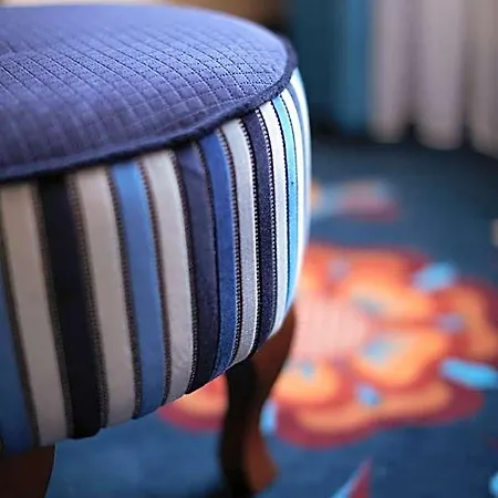 Hotel Carlton Ambassador