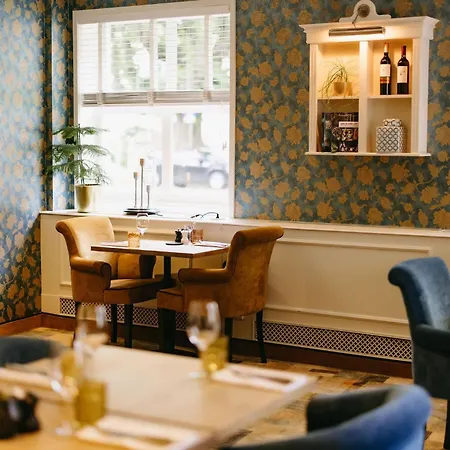 Hotel Carlton Ambassador 4*
