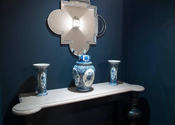 Carlton Ambassador 酒店 4*