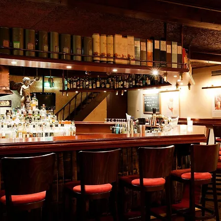 Carlton Ambassador 4* L'Aia